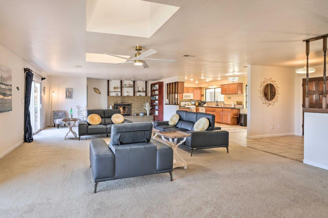 Retro House With Deck And Arroyo Grande Viewヴィラ エクステリア 写真