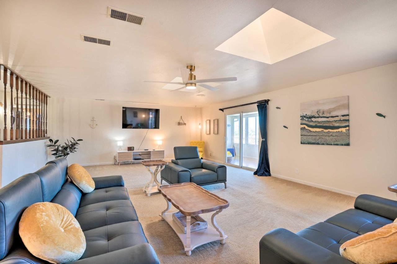 Retro House With Deck And Arroyo Grande Viewヴィラ エクステリア 写真