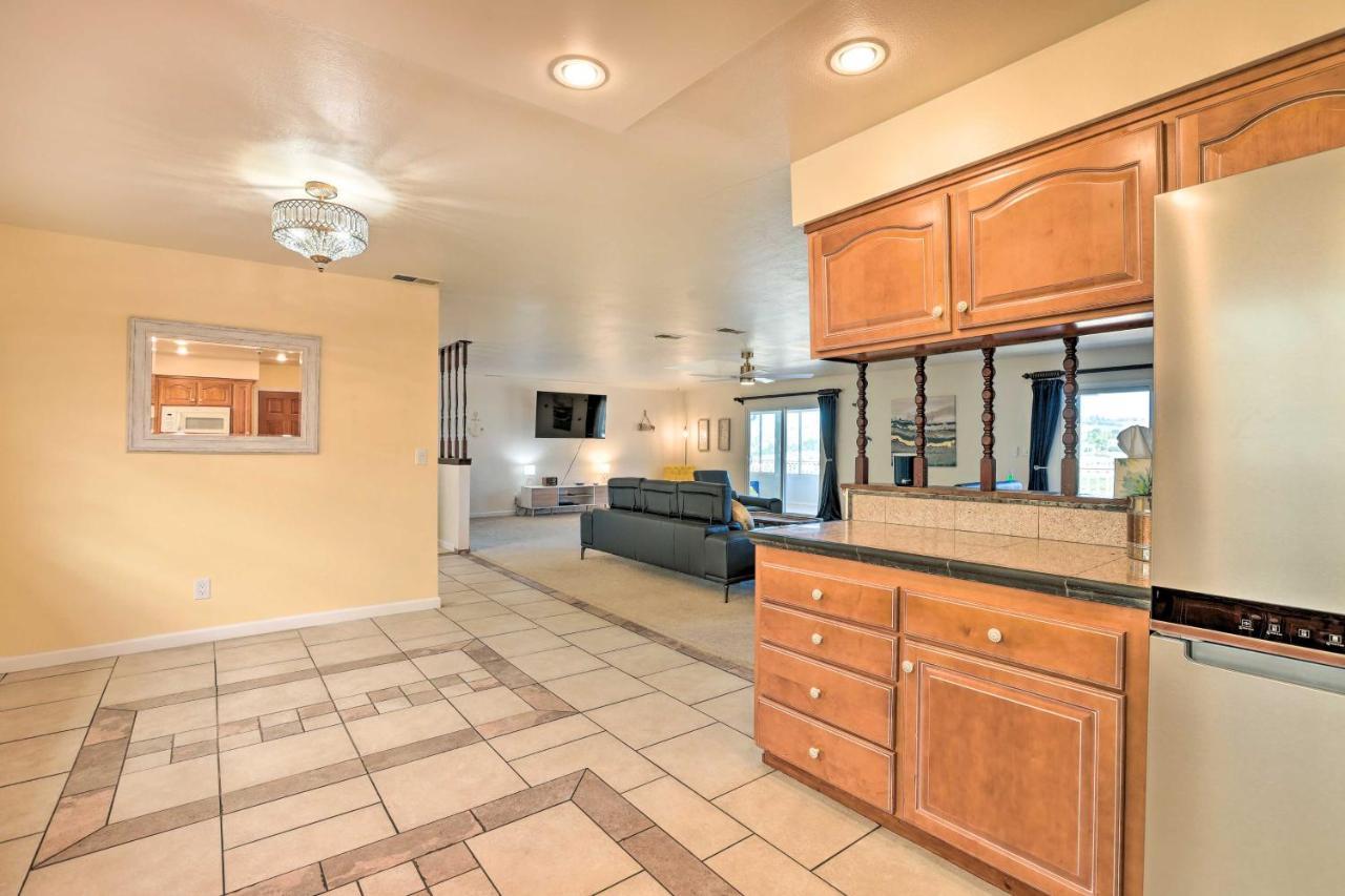 Retro House With Deck And Arroyo Grande Viewヴィラ エクステリア 写真