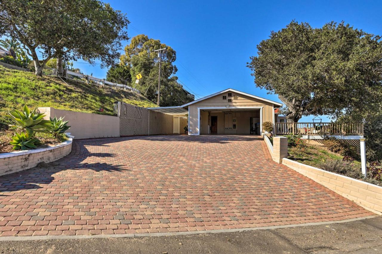 Retro House With Deck And Arroyo Grande Viewヴィラ エクステリア 写真