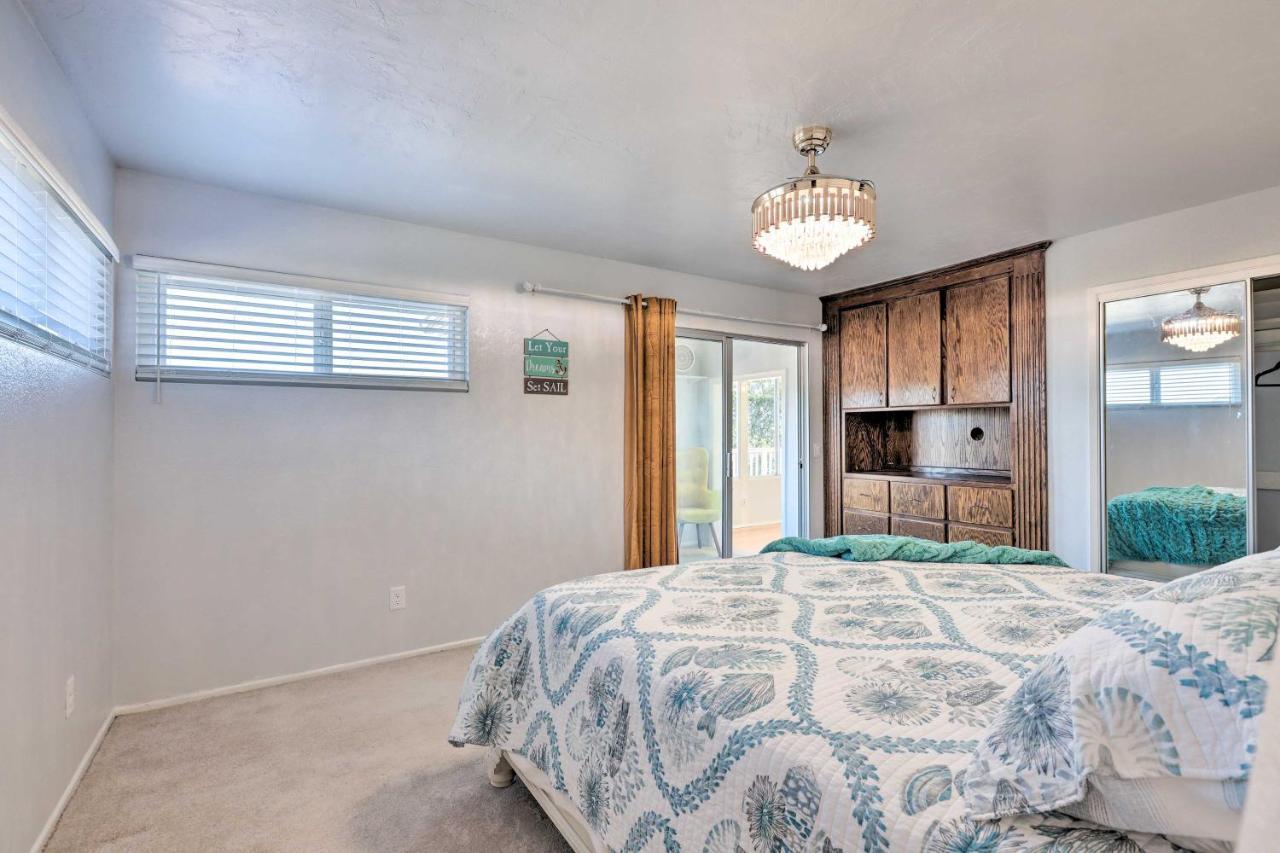 Retro House With Deck And Arroyo Grande Viewヴィラ エクステリア 写真